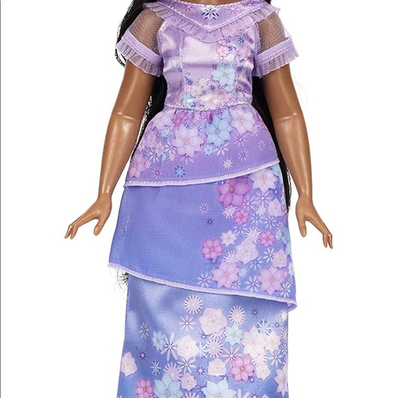Disney Isabella Doll - Picture 3 of 6